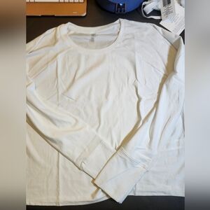 White Long Sleeve Shirt By Beyond Yoga